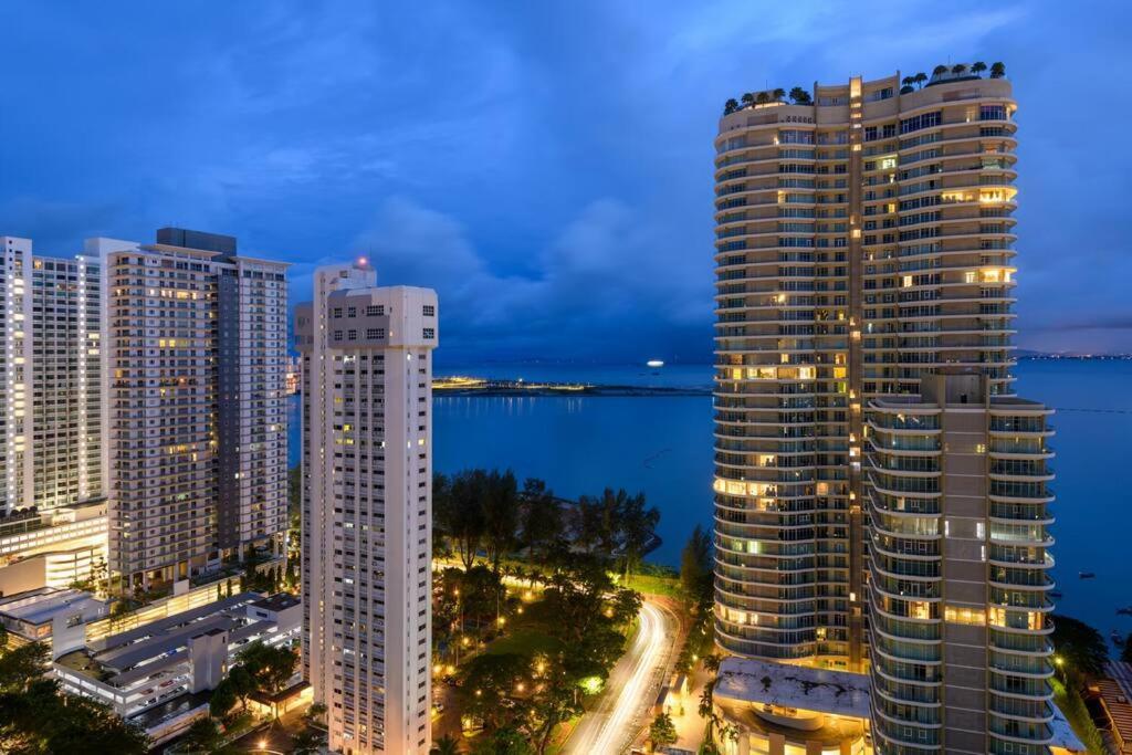 2R1B/Seaview Tropical /1~8Pax/Gurney Mansion One Apartment George Town Exterior photo